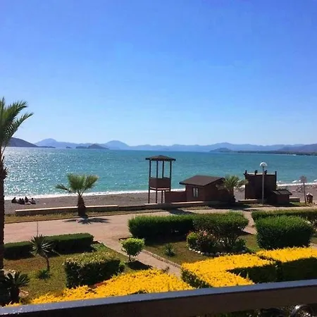 Sunset A8 1 Beds Seafront Apts Apartment