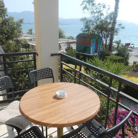 Sunset A8 1 Beds Seafront Apts Apartment *